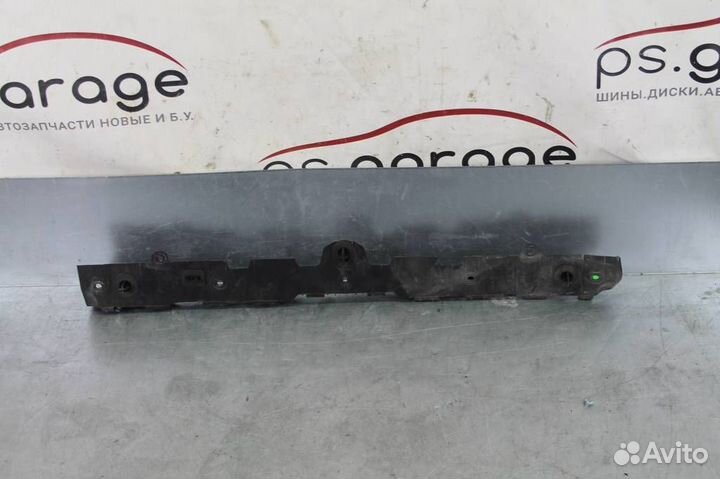 Кронштейн заднего бампера Renault Arkana