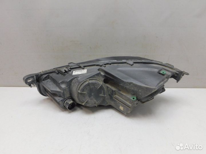 Фара правая Jaguar XF GX6313W029EE