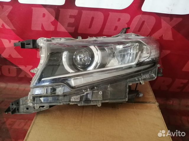 Фара передняя левая Toyota Land Cruiser Prado 150