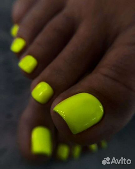 Маникюр, педикюр