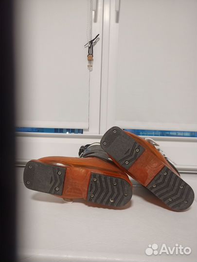 Горнолыжные ботинки детские 22