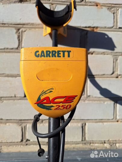 Металлоискатель garrett ace 250+катушка hunter