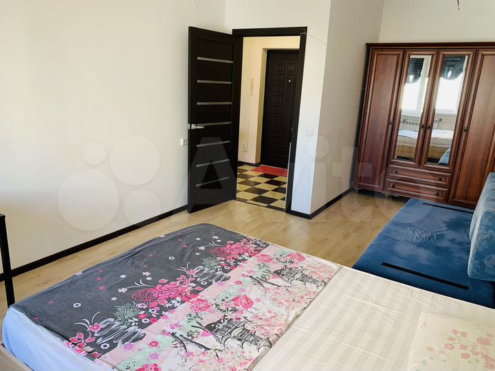 1-к. квартира, 38 м², 8/16 эт.