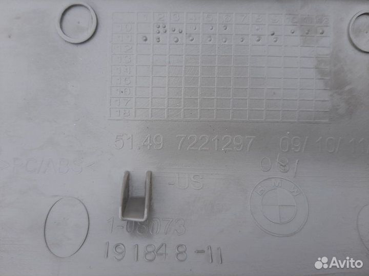 Обшивка багажника задняя левая Bmw X3 F25 2.0