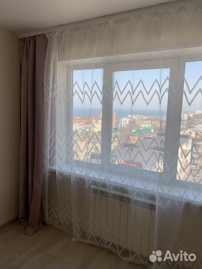 Тюль с узором геометрия очень широкая- 400 см