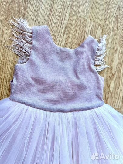 Платье нарядное