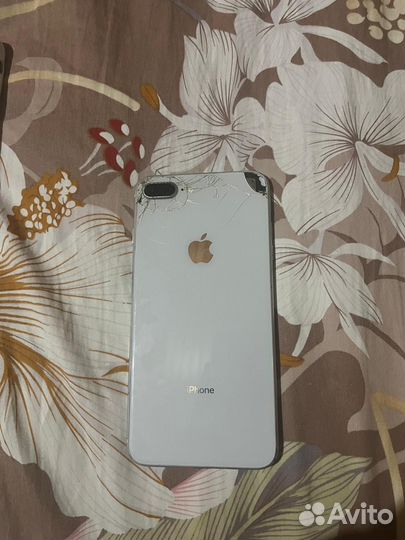 iPhone 8 Plus, 64 ГБ