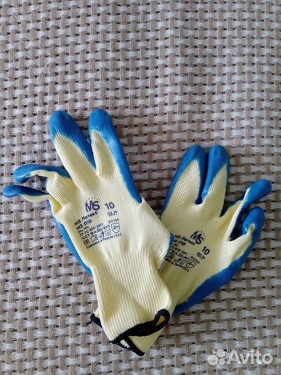 Перчатки защитные