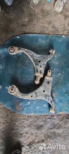 Kia ceed 1ed рычаг передний правый