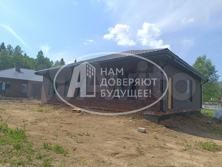 Дом 128 м² на участке 8 сот.