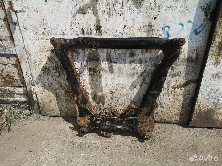 Подрамник передний Ниссан Х-Трейл Т31, Кашкай J10