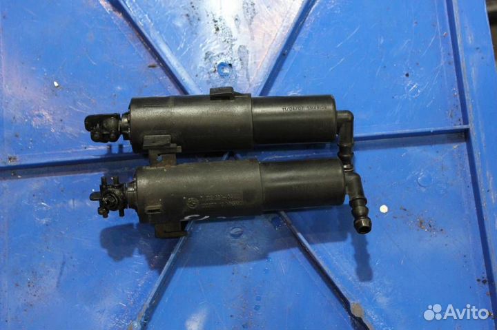 Форсунка омывателя фары BMW X5 E70 (2007-2010)