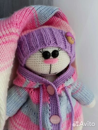 Вязаные игрушки Зайка тильда