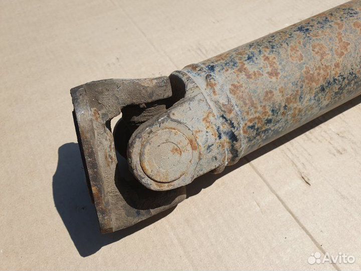 Карданный вал Газ Волга 3110