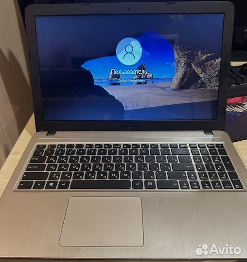 Ноутбук asus x540s