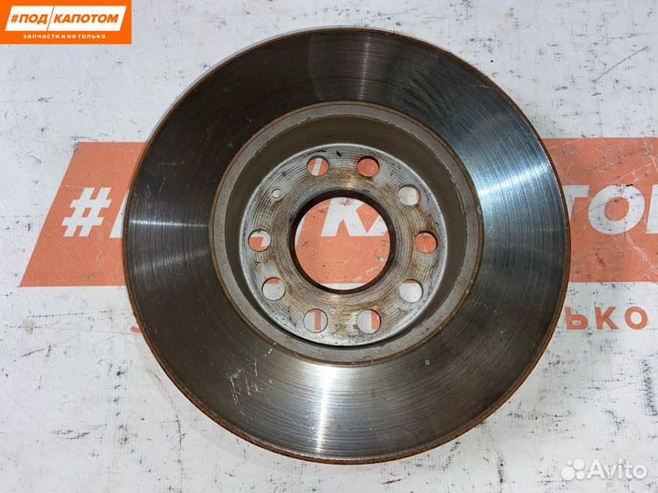 Диск тормозной задний Volkswagen Golf 5 2009