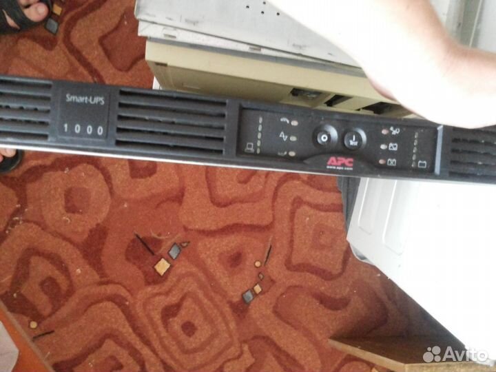 Ибп APC Smart-UPS 1000VA SUA1000RMI1U Line-Intera