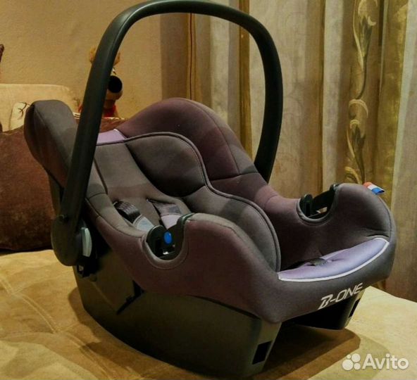 Детское автокресло колыбель