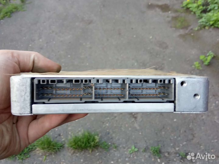 Блок управления двигателем