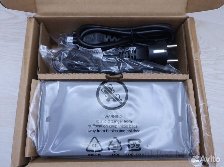 Докстанция Lenovo Thunderbolt 3 Essential Dock