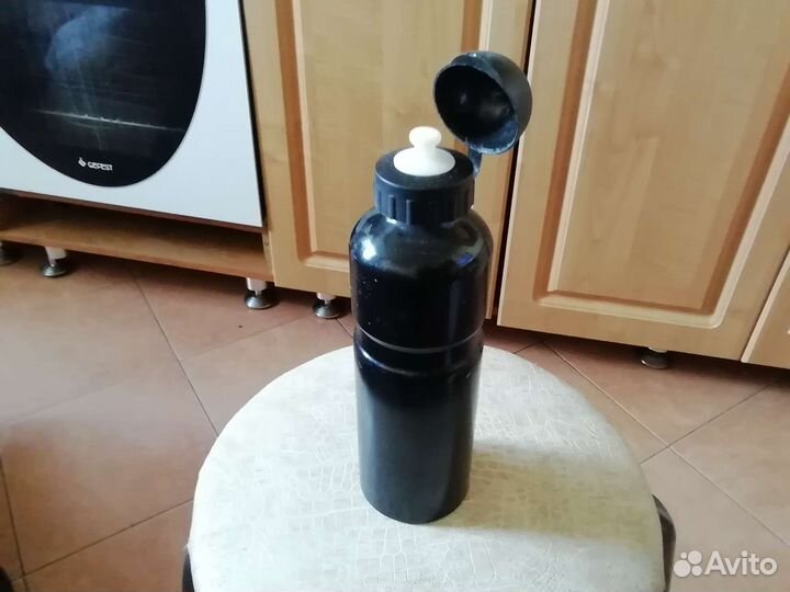 Бутылочка для жидкости