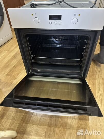 Духовой шкаф zanussi на запчасти