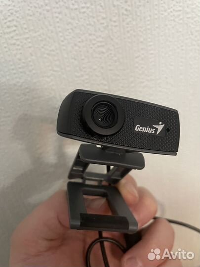 Веб-камера Genius