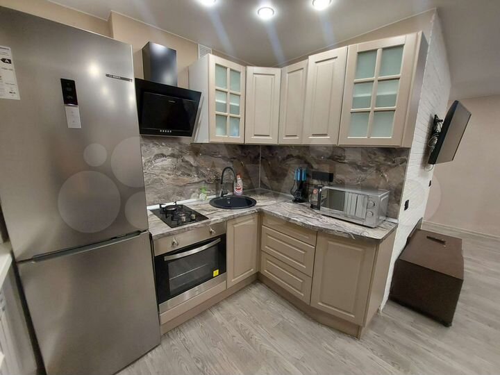 1-к. квартира, 52 м², 2/5 эт.