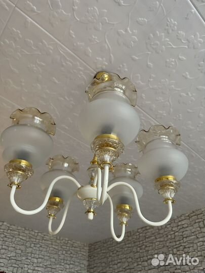 Люстра потолочная