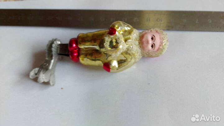 Елочные игрушки СССР редкая девочка с погремушкой