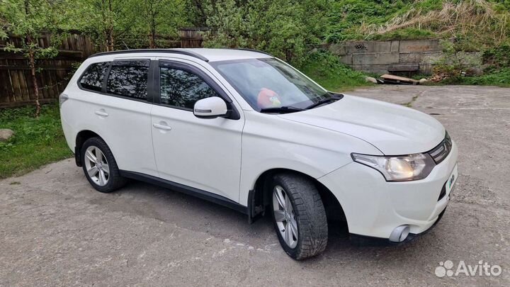 Mitsubishi Outlander 2.4 CVT, 2013, 145 500 км