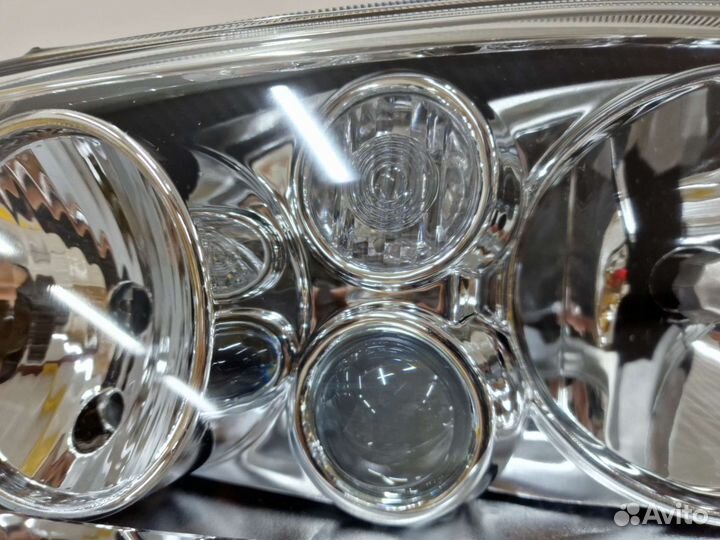 Фара передняя левая с птф VW Golf 4 1997-2006