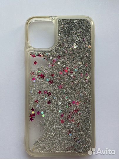 Чехлы на iPhone 11