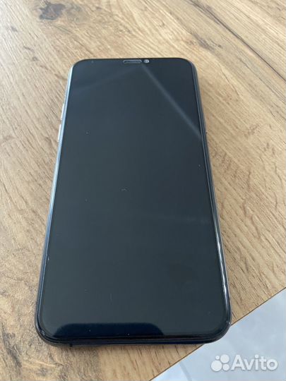 iPhone 11 Pro, 64 ГБ