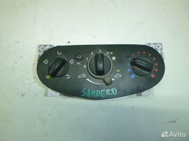 Блок управления печкой renault sandero 2009