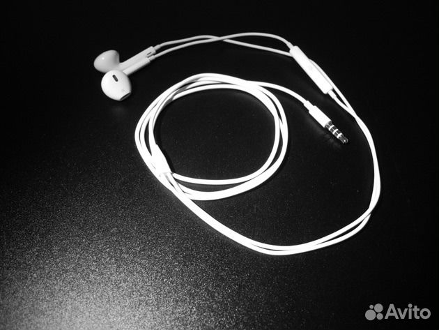 Наушники EarPods
