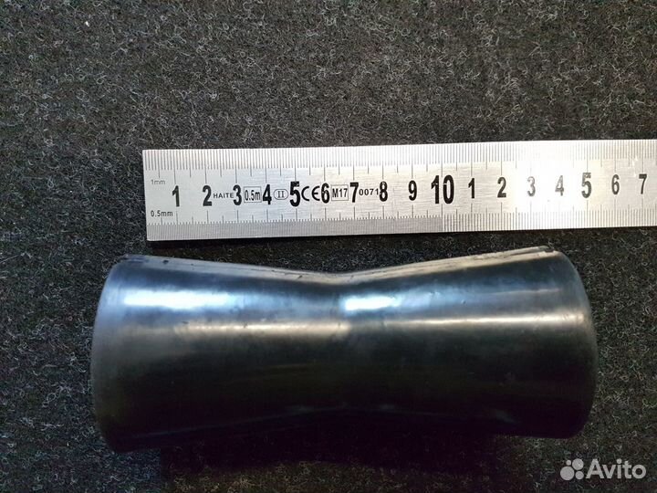 Килевой ролик лодочный на прицеп L125