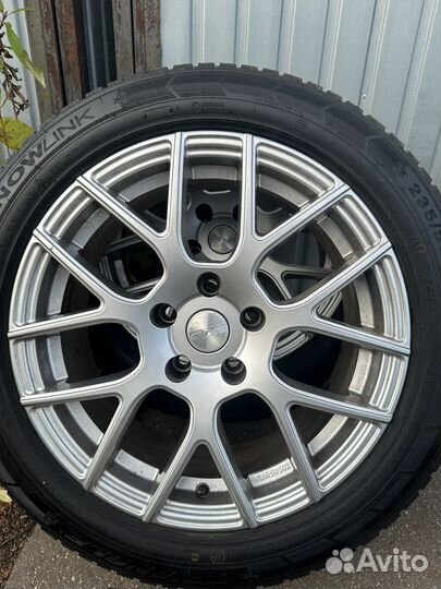 Колеса на BMW бмв R18 в сборе