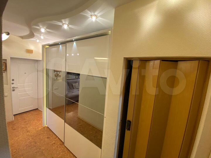 2-к. квартира, 70 м², 5/6 эт.