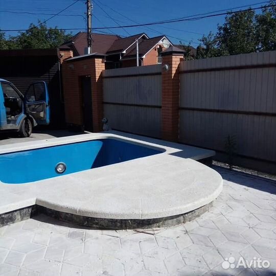 Копинговый камень для бассейна