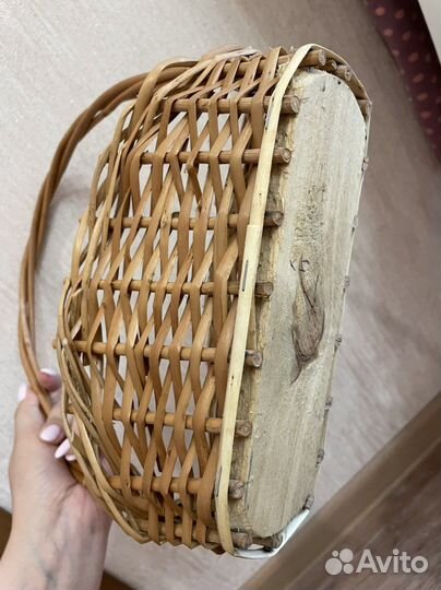 Корзина плетеная для цветов и подарков