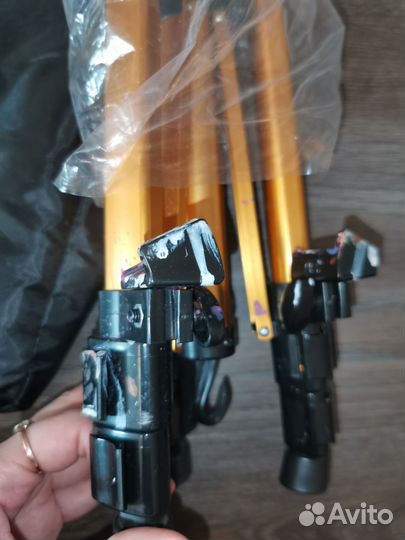 Мольберт художественный металлический тренога