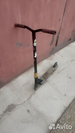 Трюковой самокат