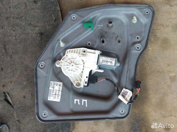 Моторчик стеклоподъёмника skoda superb