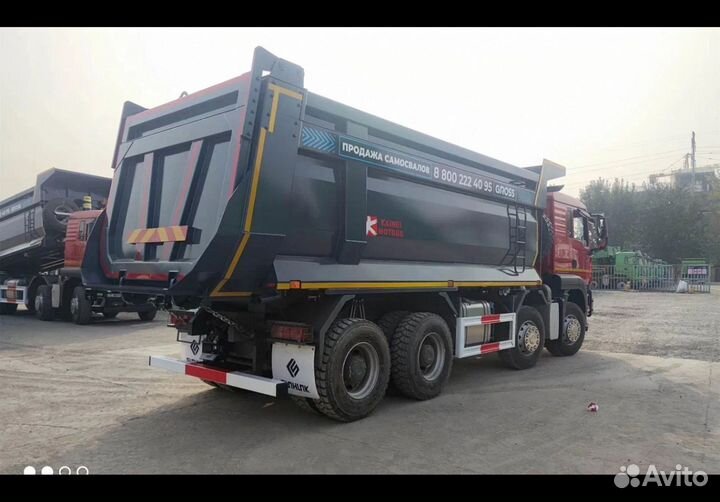 SITRAK C7H 8x4, 2023