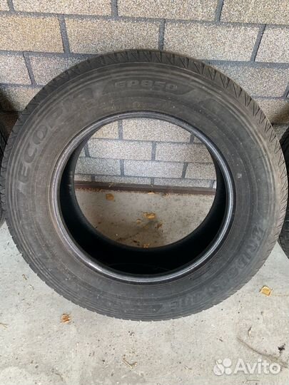 Bridgestone Ecopia EP850 245/65 R17 111H