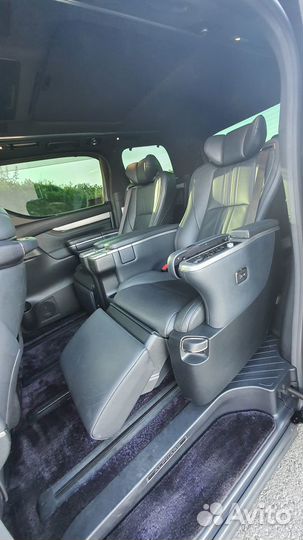 Аренда, трансфер Toyota Alphard Executive Lounge