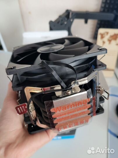 Новый процессорный кулер 4 теплотрубки, 2 вертушки