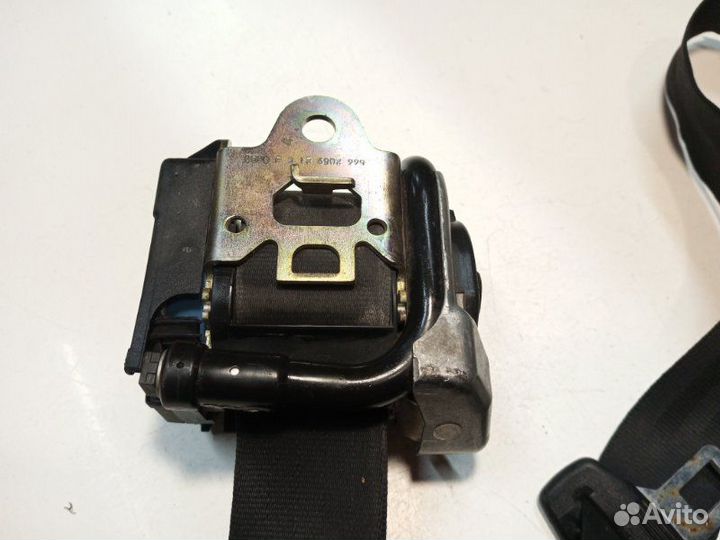 Ремень безопасности задний правый Audi A4 B5 AWM