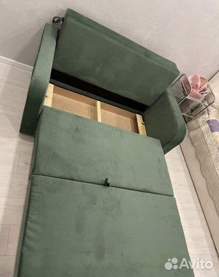 Диван чебурашка